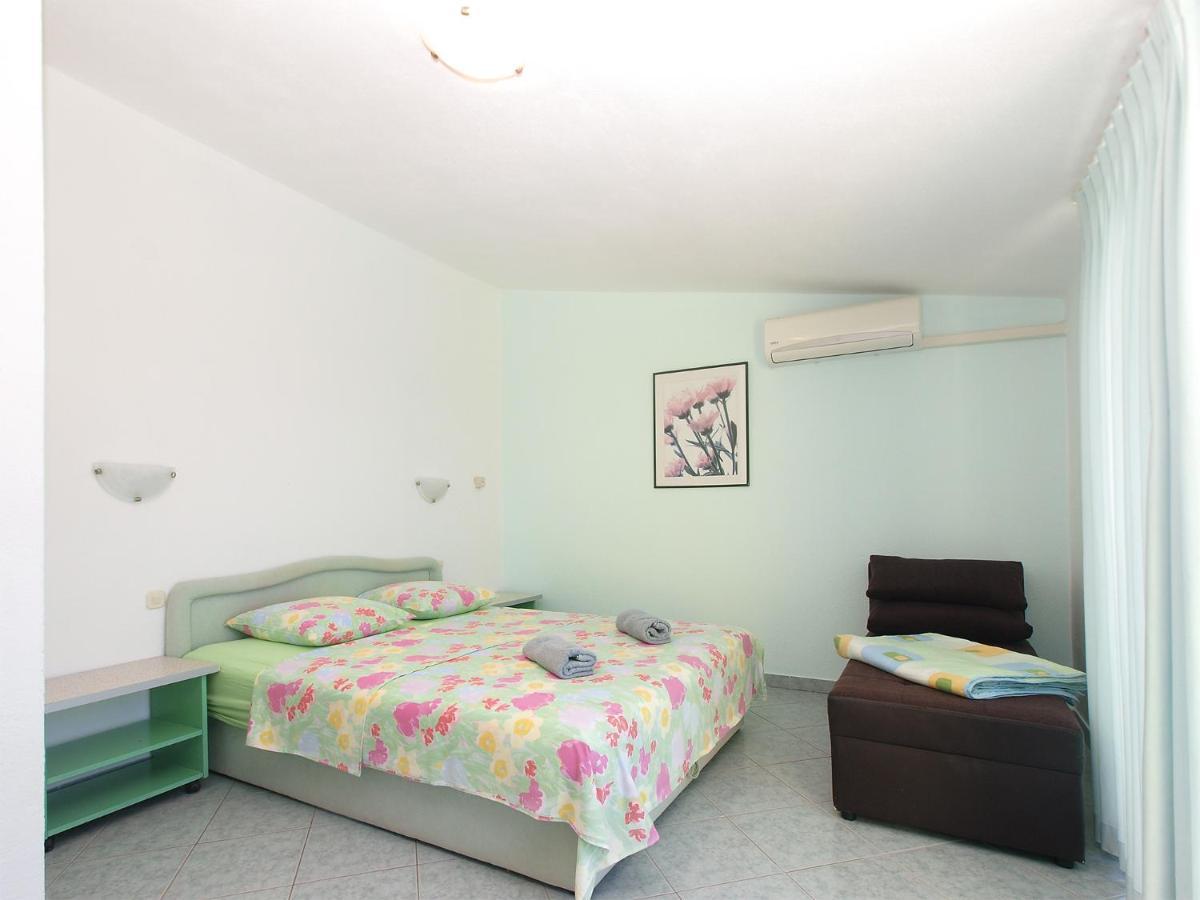 Apartments Milica 56 Póla Kültér fotó